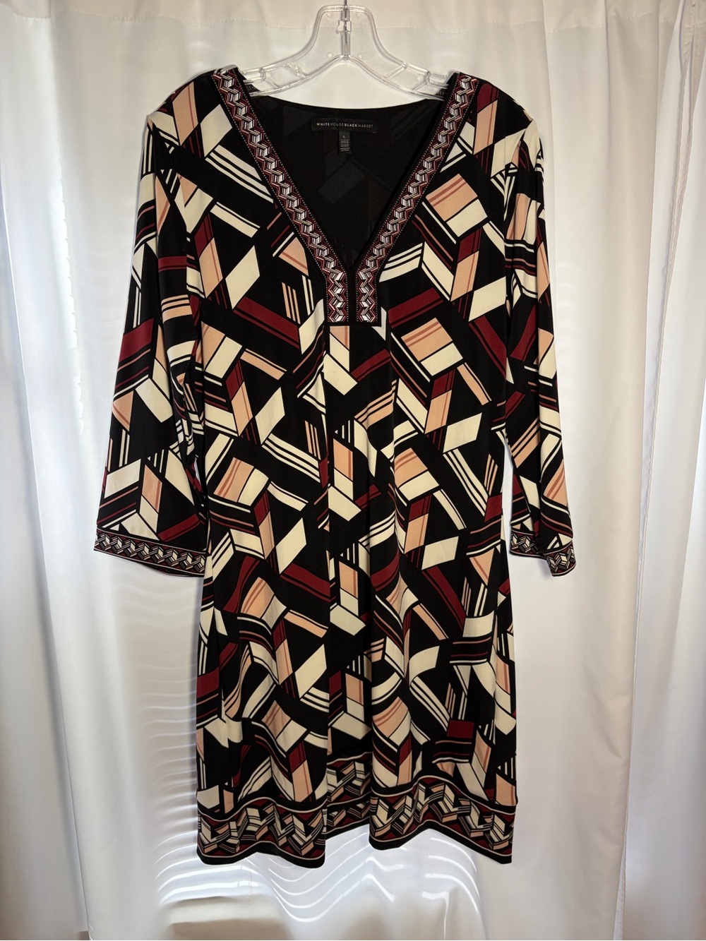 WHITE HOUSE BLACK MARKET Geometric Print V-Neck Dress Size L